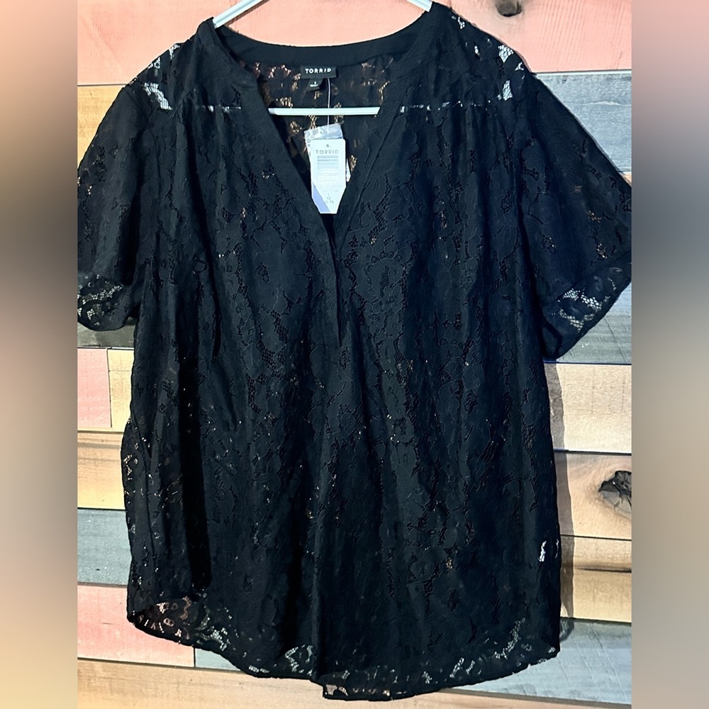 Torrid Harper Lace Short Sleeve Blouse in black